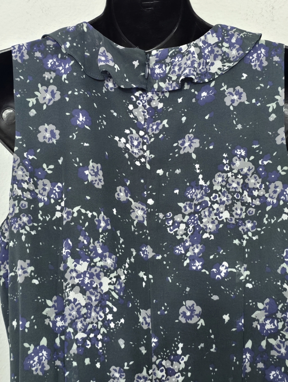 Loft Jumpsuit - Picture 5 of 7
